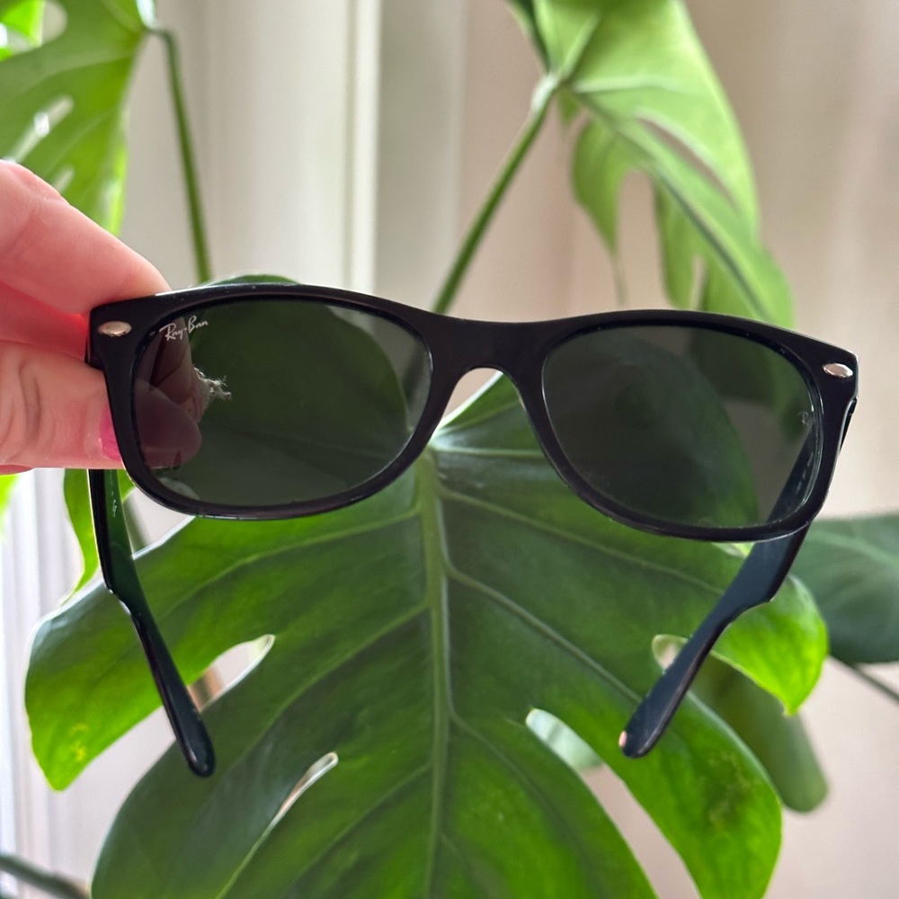 NEW WAYFARER CLASSIC